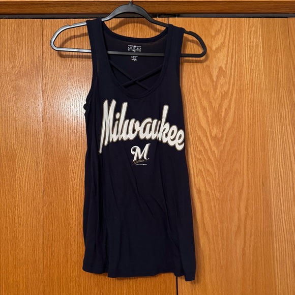 Campus Lifestyle Tops - Milwaukee Brewers women’s Tank Top
